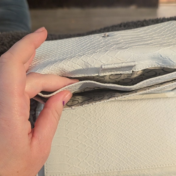 Cream Croco-Embossed Wallet by Guess - Picture 3 of 8